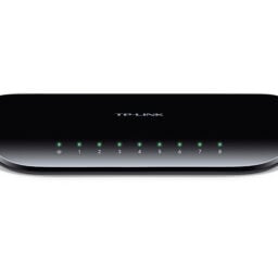 Switch Gigabit TP-Link TL-SG1008D de 8 puertos 10/100/1000MBPS